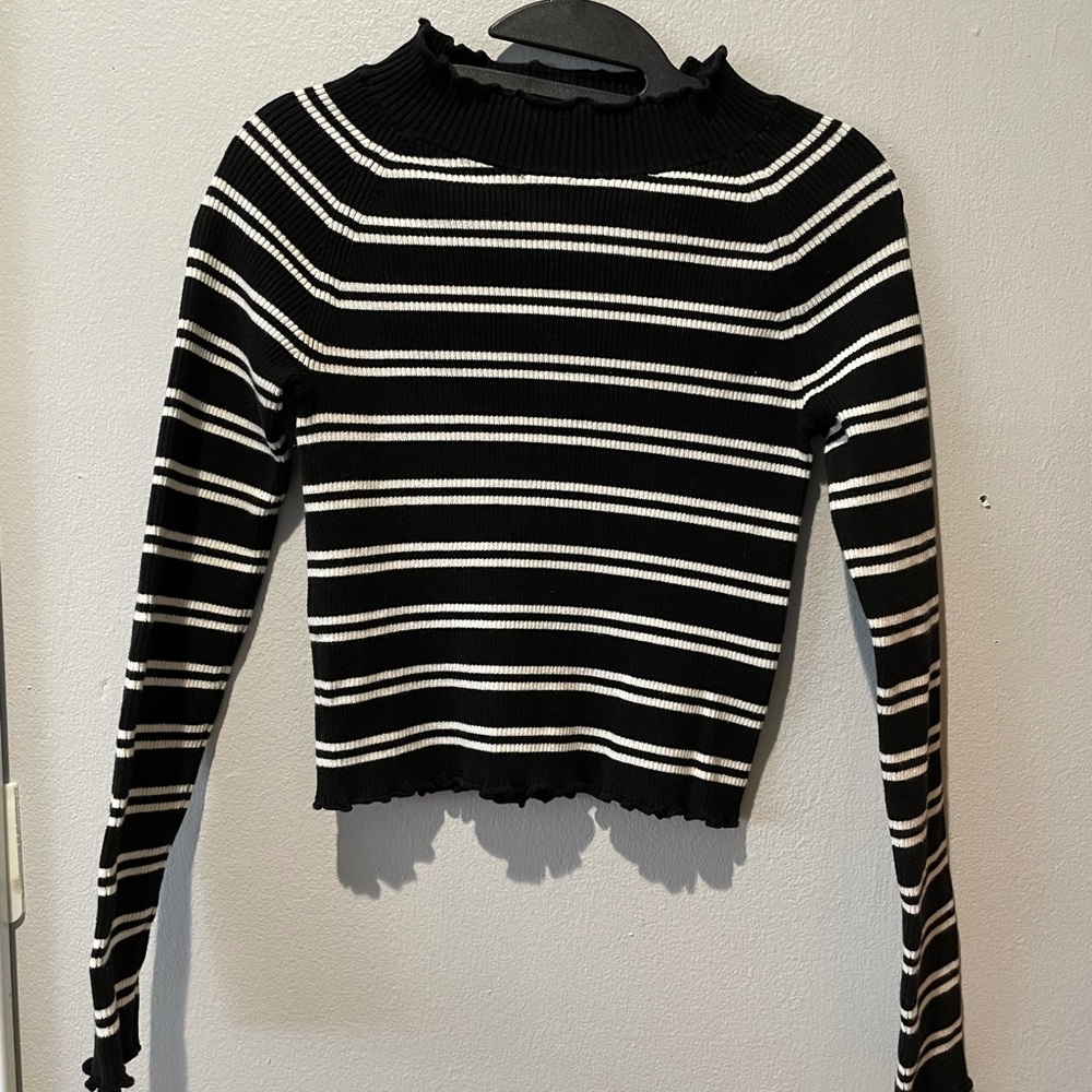 Ribbed long sleeve